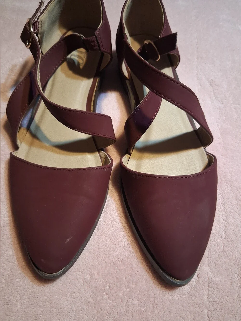 Burgundy Pointed Toe Criss Cross Strappy D'Orsay Flats Size 7 Journee Collection